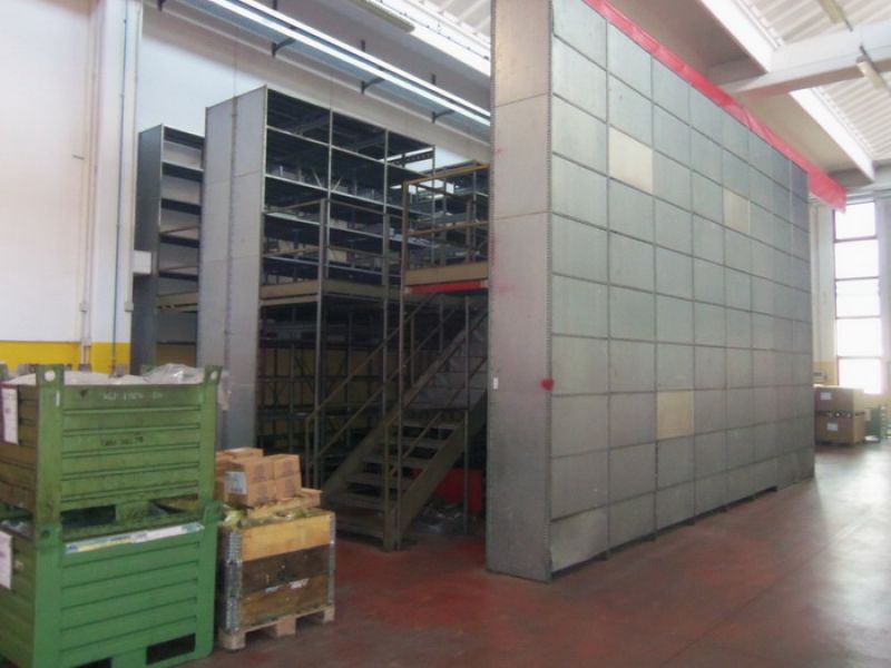 POLICE ZA RUČNO PAKOVANJE ROBE 1